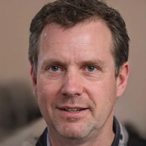 Marco T.